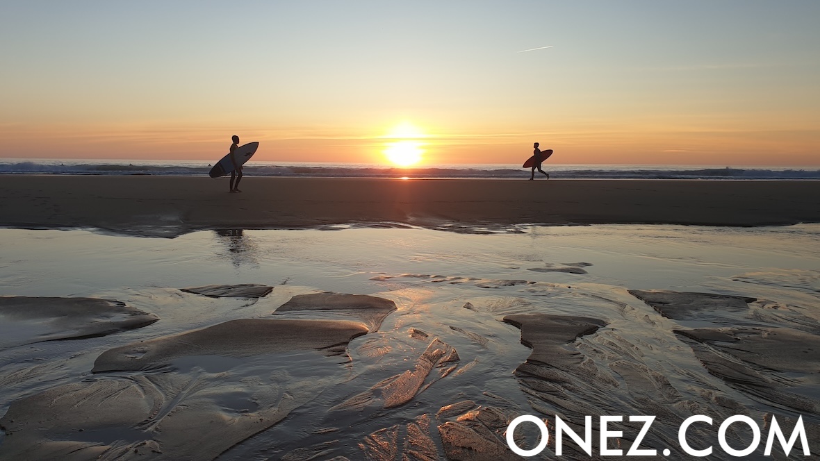 In 2019, Guilherme stood watching his favorite surfer, Kanoa Igarashi, after finishing his own surf session at Peniche Supertubos